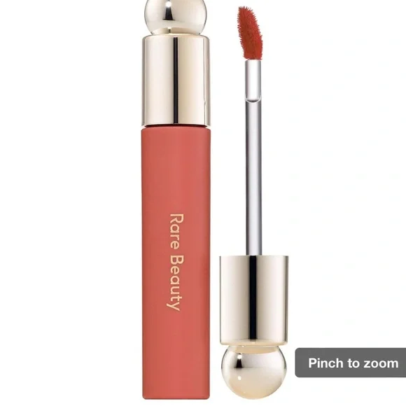 Rare Beauty Soft Pinch Tinted Lip Oil in the shade Joy - Picture 2 of 3
